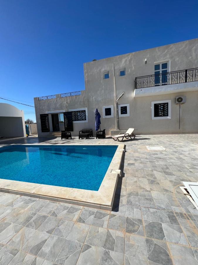 Magnifique Villa Avec Piscine Sur L'Ile De Djerba Houmt Souk  Exterior photo